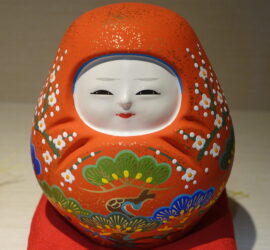 Okiagari-koboshi - Ishikawa Prefectural Museum of Traditional Arts and Crafts - Kanazawa, Japan. Daderot, CC0, via Wikimedia Commons